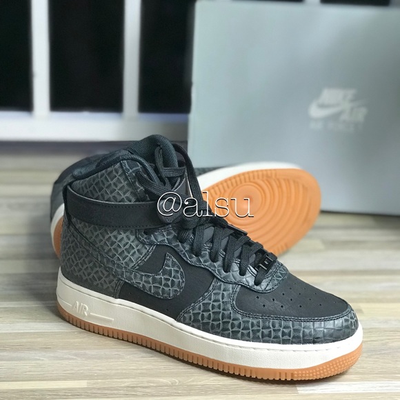 NWT Nike Air Force 1 HI PRM BLACK-gum brawn WMNS - Picture 6 of 8